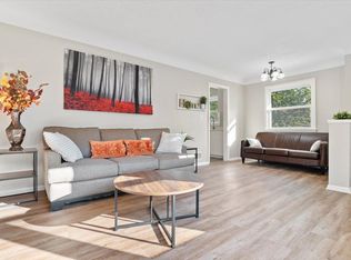 9549 4th Ave S, Bloomington, MN 55420