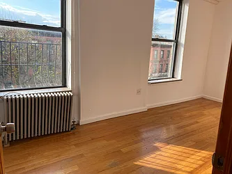 Rented by Standard Living Realty Inc