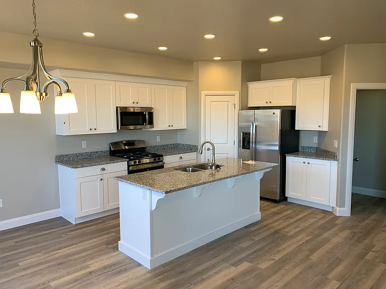508 N 480 W — Photo 3