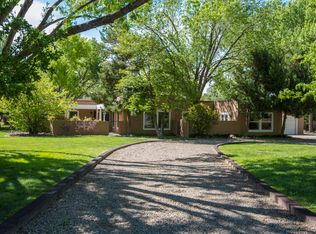 6404 Zapateco St NW, Los Ranchos De Albuquerque, NM 87107