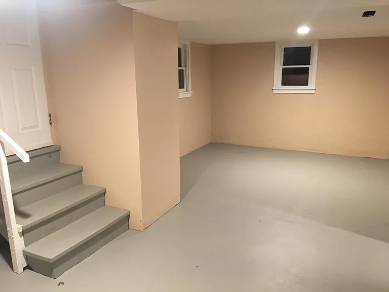 819 Mathews St — Photo 19
