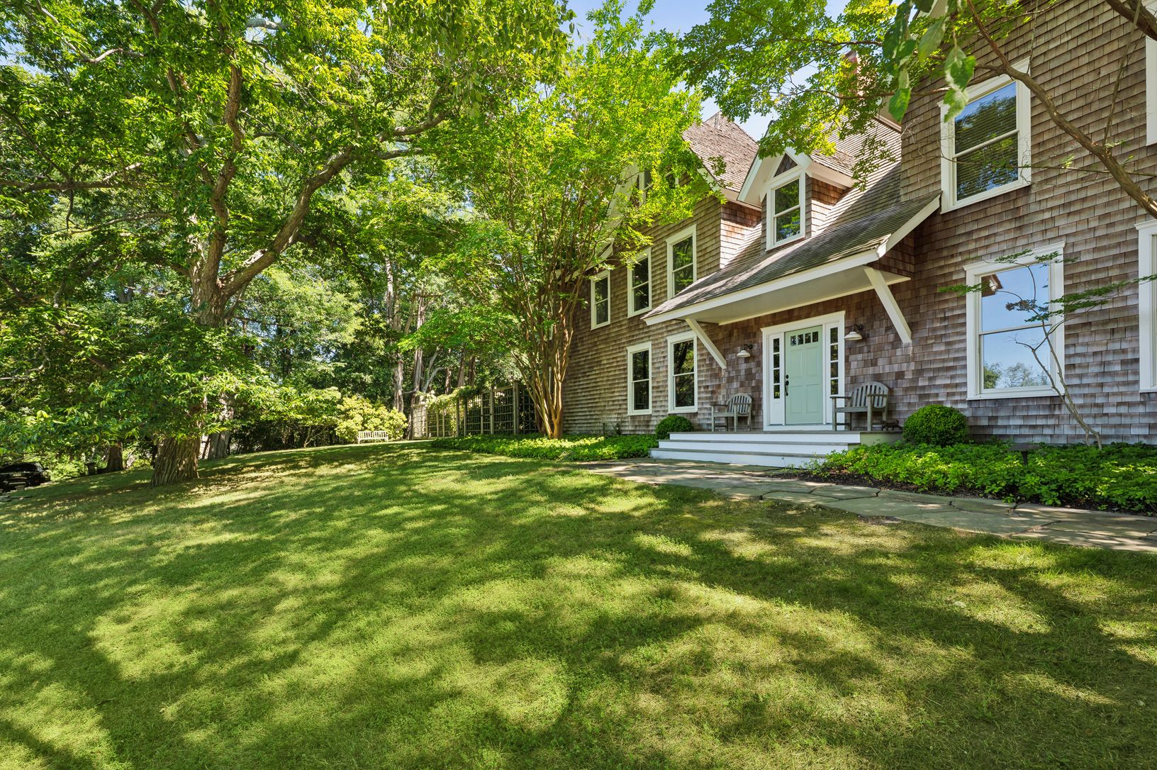  A home of scale and style 