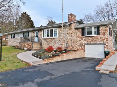442 Crim Dr, Strasburg, VA, 22657