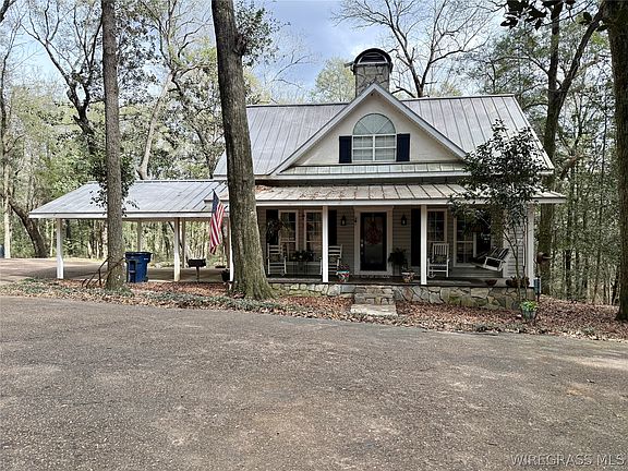 2nd image of 836 Campbell Rd