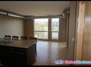 1211 Lagoon Ave UNIT 302, Minneapolis, MN 55408