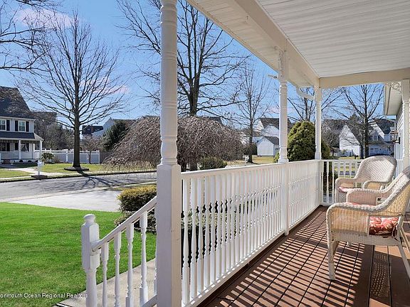 5th image of 1144 Aster Dr