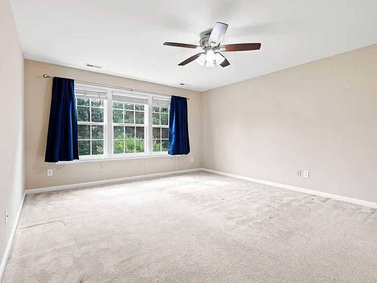 5612 Slaytenbush Ln — Photo 13