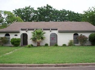 220 Opal St, Hewitt, TX 76643
