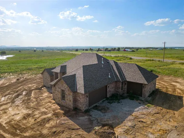 3000 Mesa Dr, Elgin, OK 73538