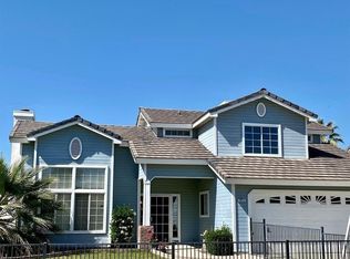 2023 5th Dr, Delano, CA 93215