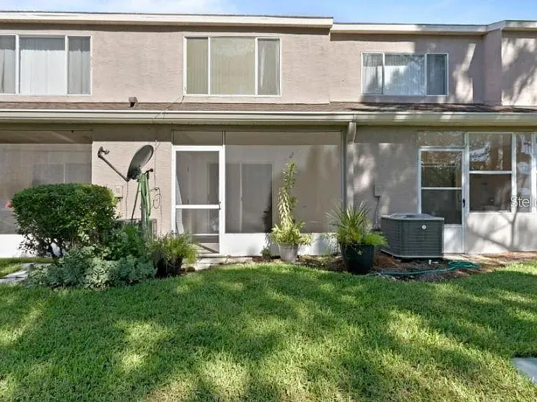 6308 Bayside Key Dr — Photo 8