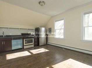 1 Buckley Ave #2R, Jamaica Plain, MA 02130