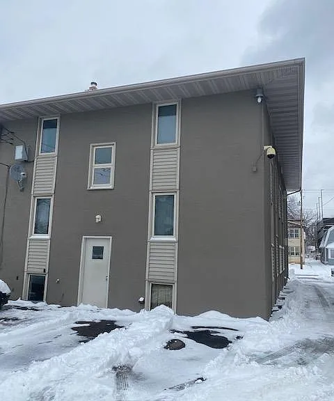 609 Park St #2 — Photo 3