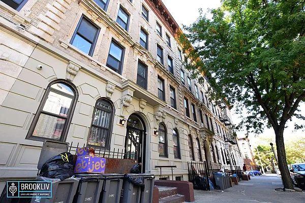 Rented by null | media 1