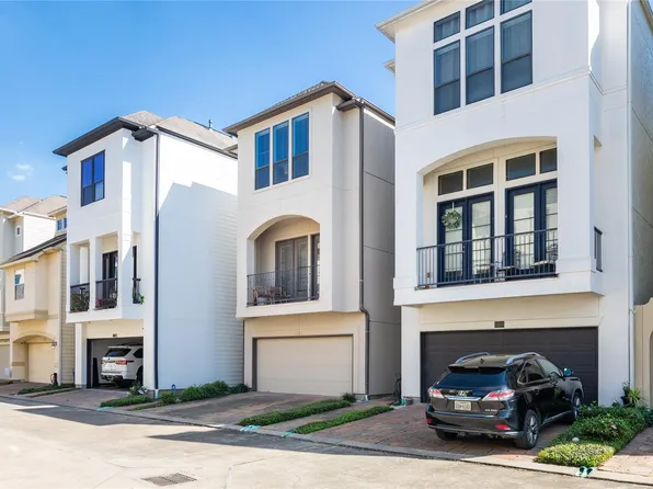 8817 Lakeshore Bend Dr, Houston, TX 77080
