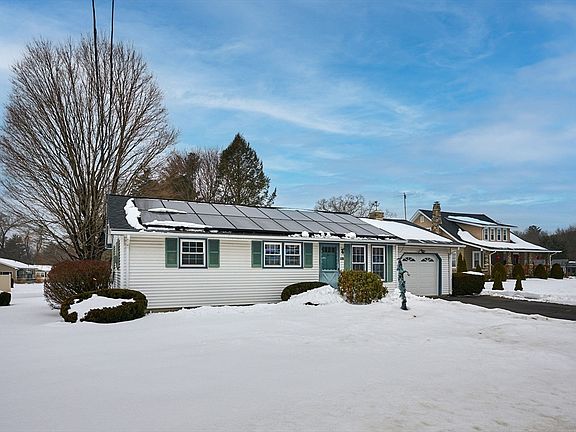 3rd image of 967 Florence Rd