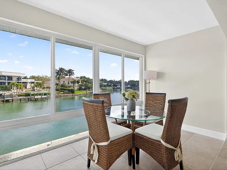 1550 Gulf Shore Blvd N #E6 — Photo 14