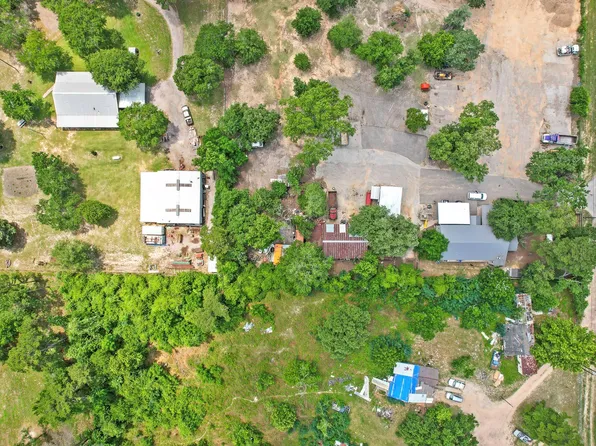 19885 Keenan Cut Off Rd, Montgomery, TX 77316