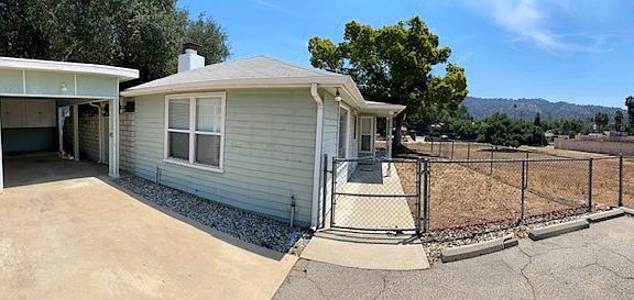 248 Old Grade B House View From Driveway _08062025