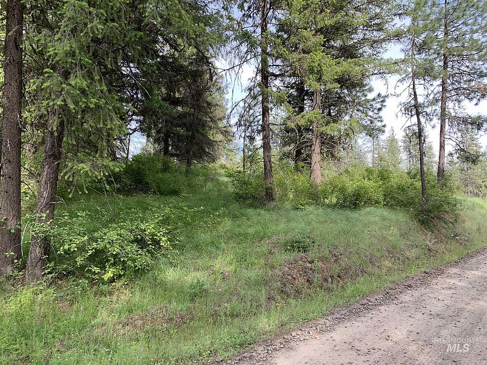 1st image of Nka Poschs Hill Dr