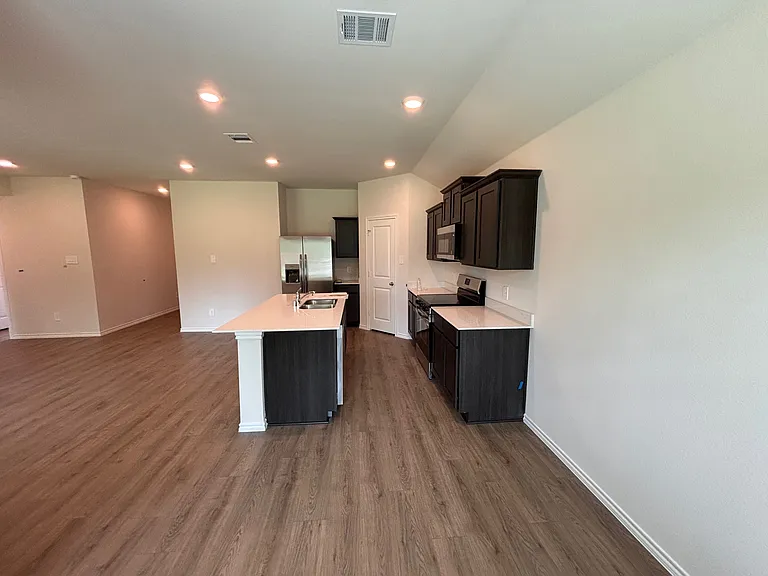 837 Wild Rye Cir — Photo 6