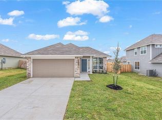 218 Cross Ln, Caldwell, TX 77836