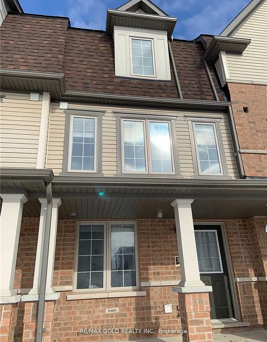 5 bed, $2,850 — Photo 2