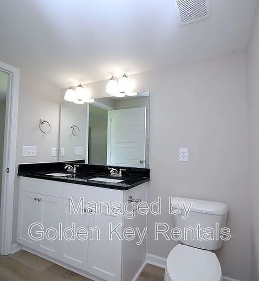 106 Lindsey Brooke Ln — Photo 5