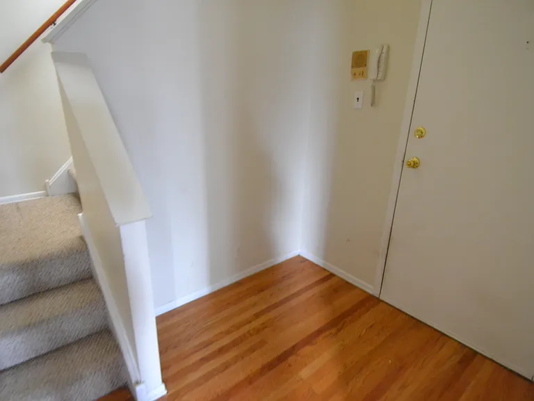 1010-12 Clinton St #3M — Photo 7