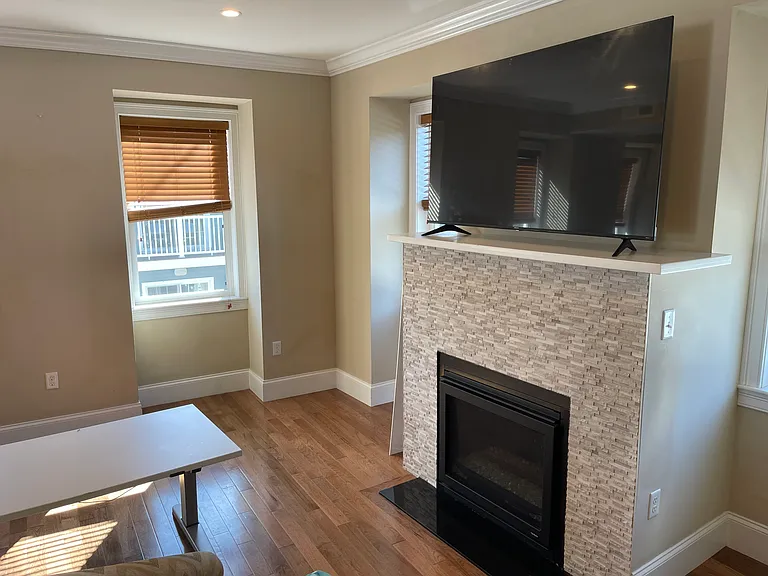 7 Wendell Pl #4 — Photo 6
