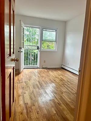 Rented by Laffey Real Estate | media 8