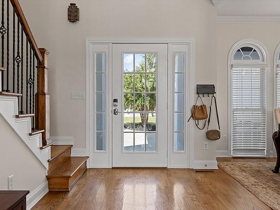 5th image of 8410 Rambling Rose Dr