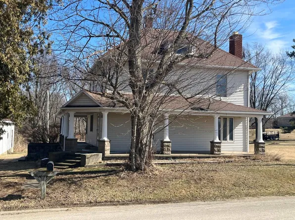 9672 N Syracuse Webster Rd, Syracuse, IN 46567