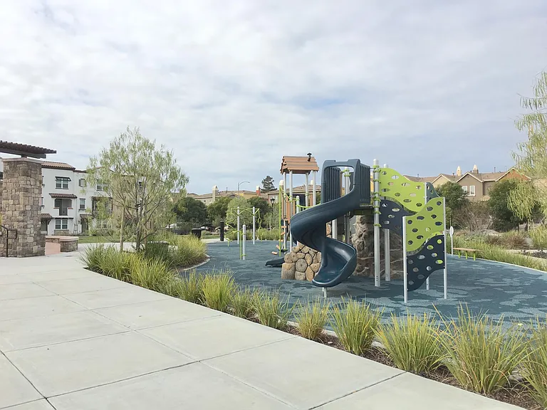 2736 Cannara Ln #7A — Photo 5