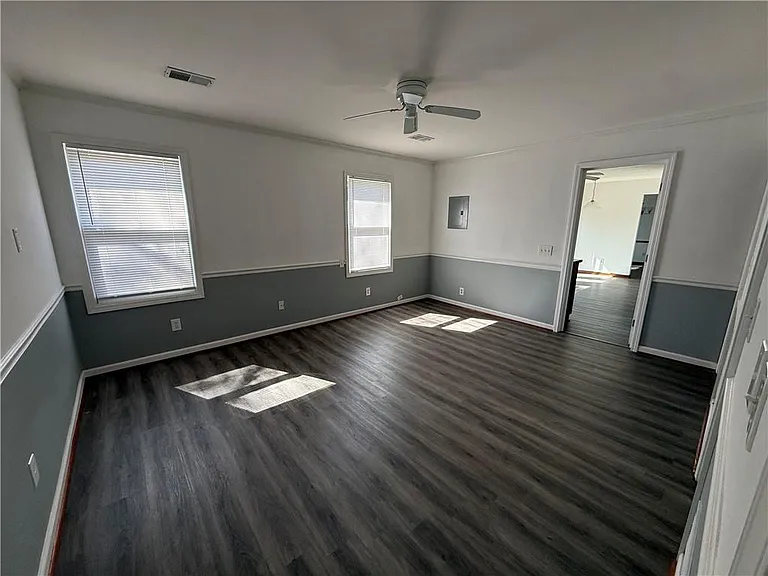3815 Samia Ct — Photo 12