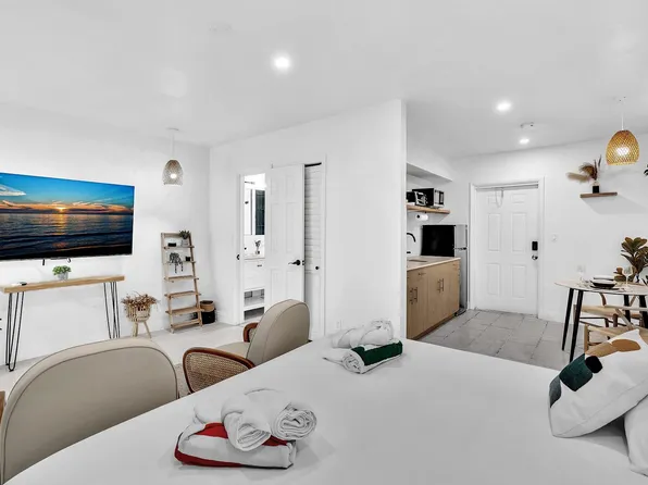 1941 Washington St #3, Hollywood, FL 33020