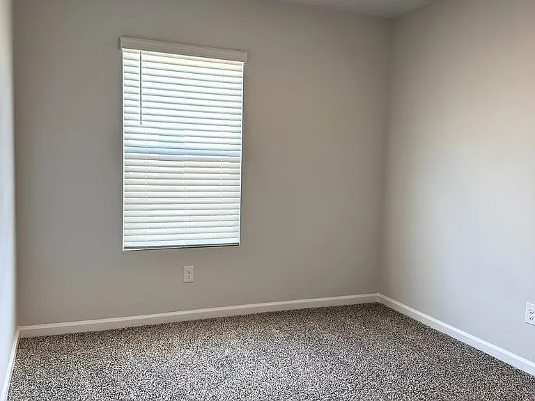205 Chubbs Ln — Photo 7