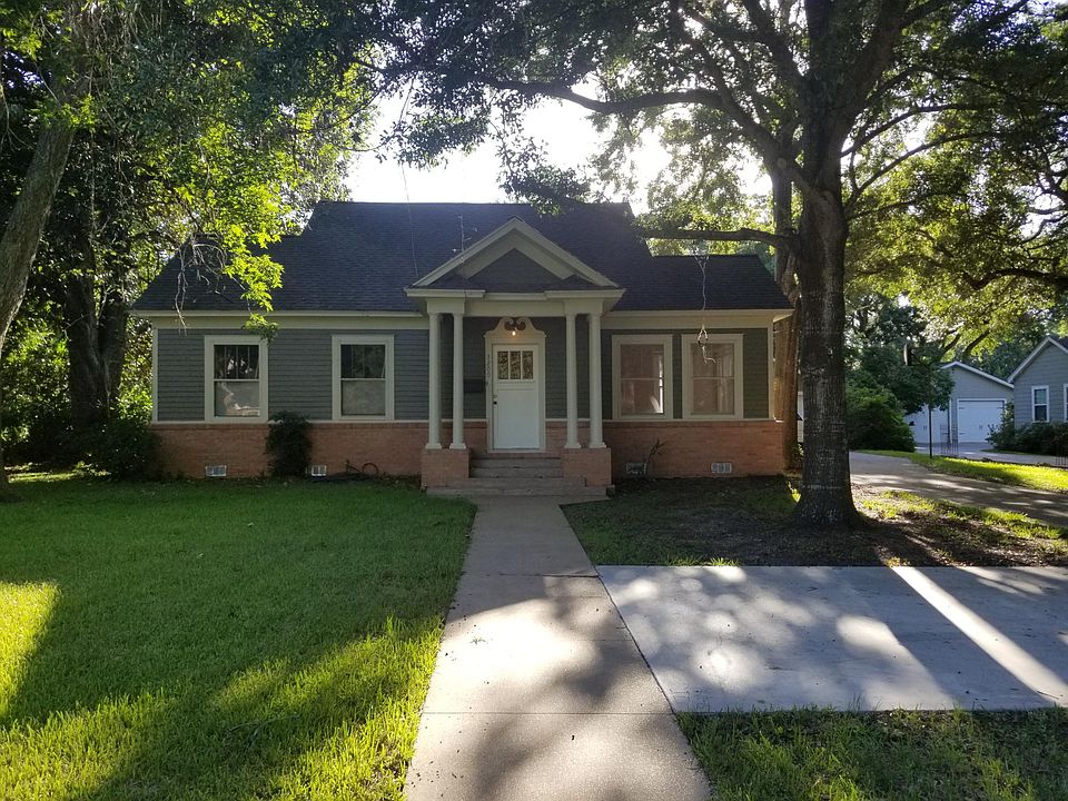 1st image of 3200 Avenue K