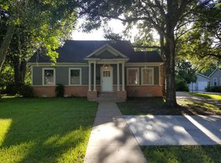 3200 Avenue K, Bay City, TX 77414