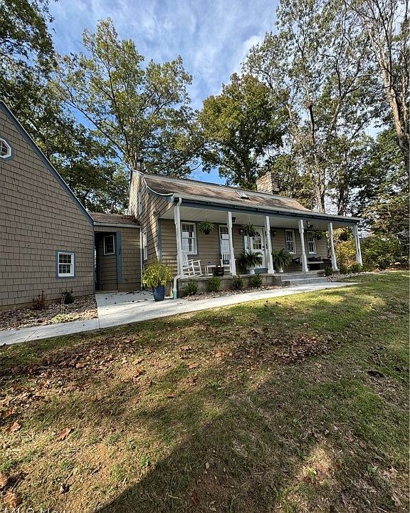 1st image of 250 Northlake Dr