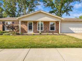 4938 Theiss Meadows Dr, Saint Louis, MO 63128