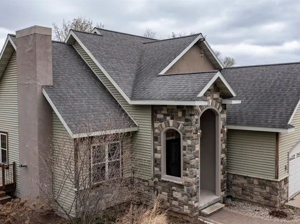 N5532 Spring Creek Rd, Manawa, WI 54949