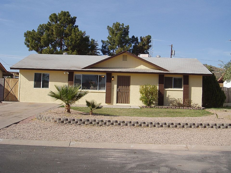 1st image of 8206 E 2nd Ave
