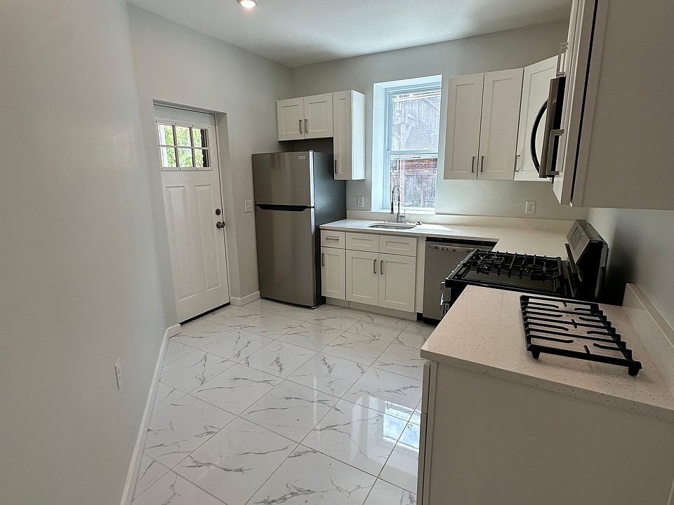 1st image of 3202 Brereton St #2A