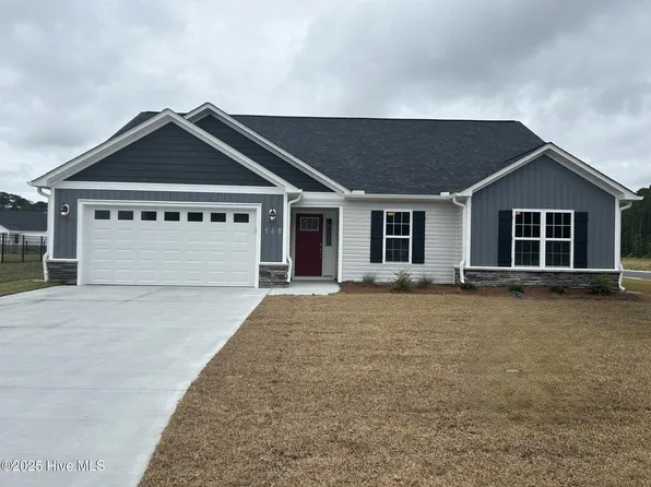 148 Patriot Drive, Newport, NC 28570