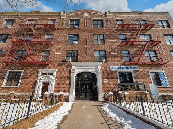 3045 Ocean Parkway image 1 of 10