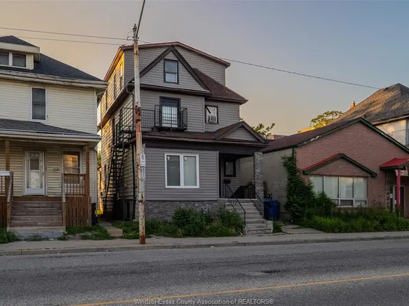 446 Wyandotte St W, Windsor, ON N9A 5X4