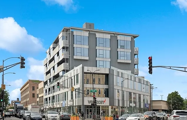 1 bed, 1100 sqft, $2,995 — Photo 1