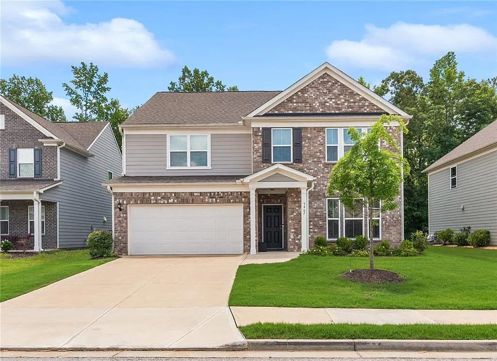 5 bed, 4.0 bath, 3456 sqft, $2,700 — Photo 1