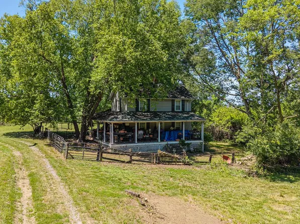 19647 Telegraph Springs Rd, Purcellville, VA 20132
